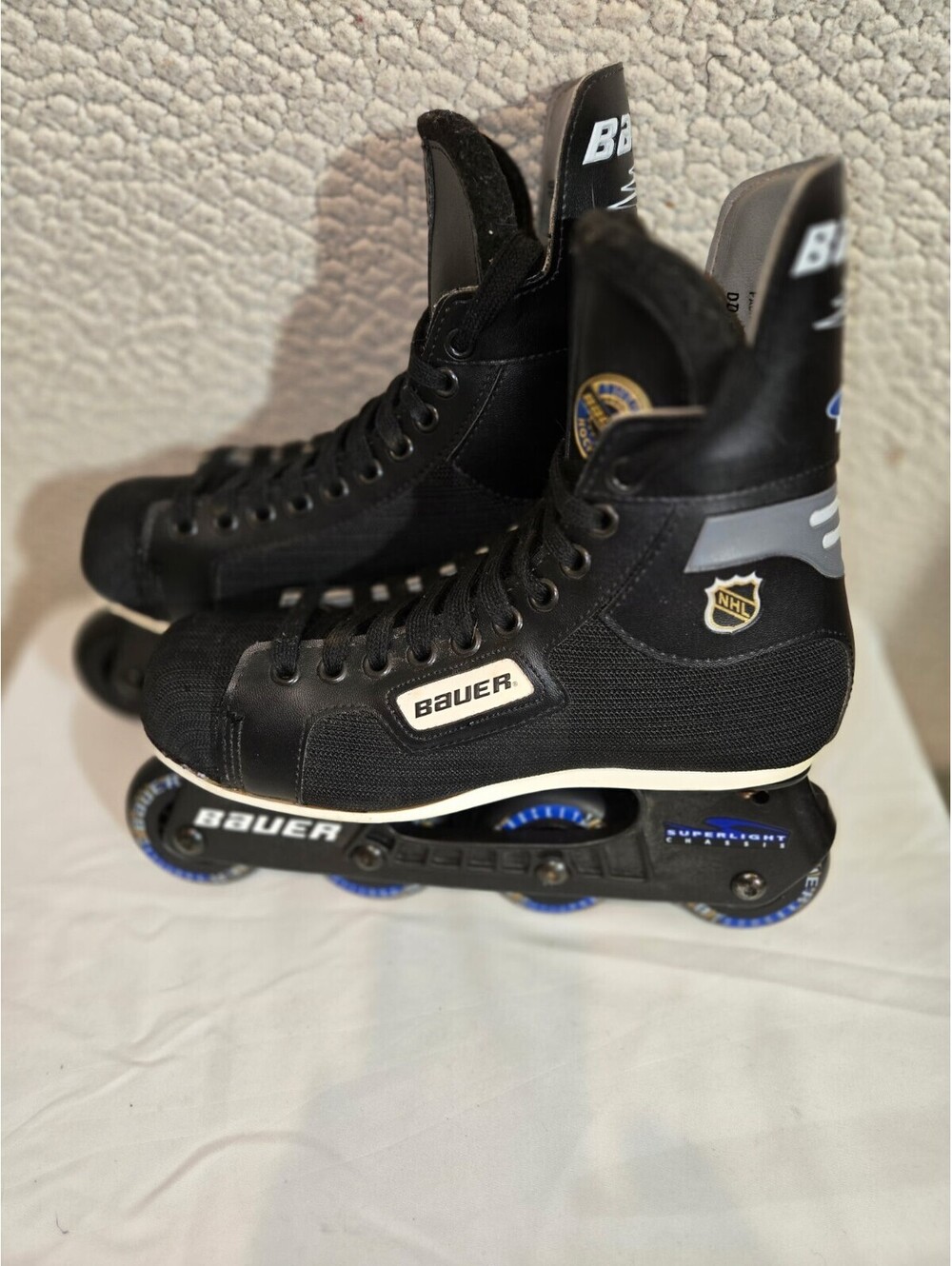 Bauer NHL Authentic Hockey RH 300 Inline Skates Youth Sz 8 Nice Original Wheels